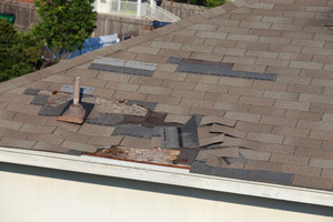 roof damaged by winds